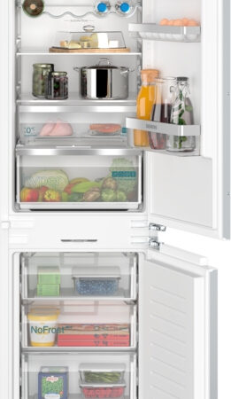Siemens iQ500 KI86NADD0 koel-vriescombinatie Ingebouwd 260 l D Wit EWO0707255