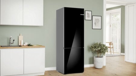 Bosch Serie 6 KGN49LBCF koel-vriescombinatie Vrijstaand 440 l C Zwart - Afbeelding 3